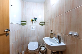 Pronájem bytu 2+kk v osobním vlastnictví 78 m², Praha 7 - Holešovice