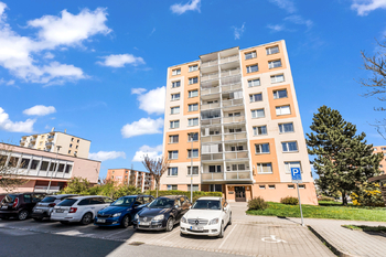 Prodej bytu 2+1 v osobním vlastnictví 54 m², Třebíč