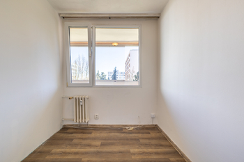 dětský pokoj - Prodej bytu 1+kk v osobním vlastnictví 35 m², Kladno