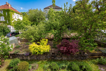 2.NP zahrada - Prodej domu 304 m², Praha 5 - Hlubočepy