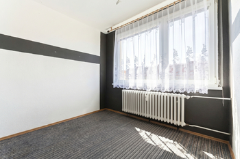 pokoj - Prodej bytu 1+1 v družstevním vlastnictví 33 m², Most