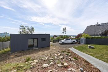 Zahradní domek + parkovací místa - Prodej chaty / chalupy 65 m², Lovosice