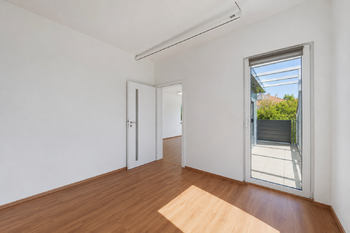 Pokoj 1 - Prodej chaty / chalupy 65 m², Lovosice