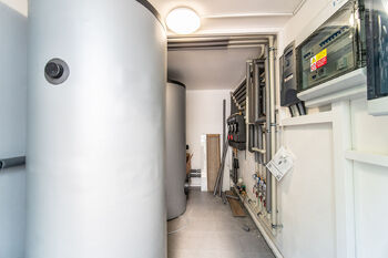 Prodej bytu 3+kk v osobním vlastnictví 114 m², Praha 10 - Dolní Měcholupy