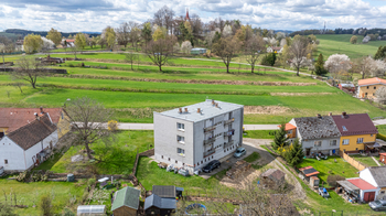 Prodej nájemního domu 472 m², Besednice