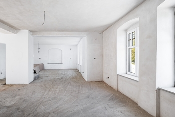 Prodej domu 550 m², Volyně