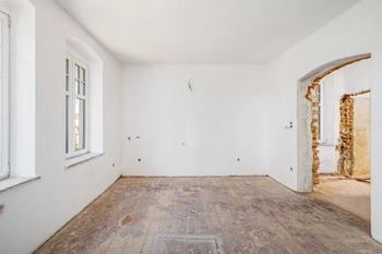 Prodej domu 550 m², Volyně