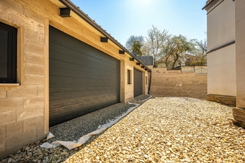 Prodej domu 550 m², Volyně