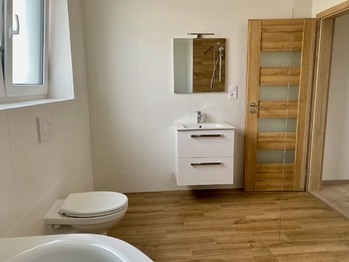 Referenční stavby v okolí - Prodej domu 123 m², Babice