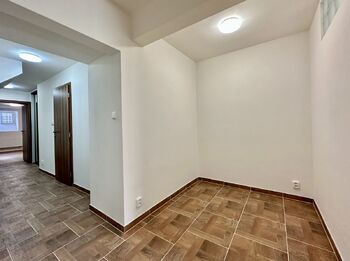 Pronájem bytu 2+kk v osobním vlastnictví 47 m², Praha 10 - Vinohrady