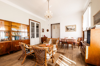 Prodej domu 237 m², Lišov