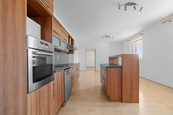 Prodej bytu 3+kk v osobním vlastnictví 85 m², Rakovník