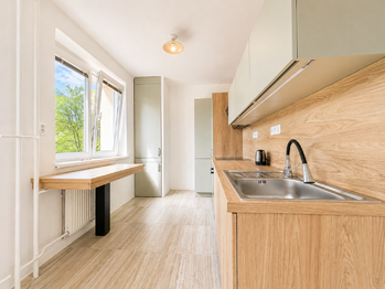 kuchyňský a jídelní kout - Pronájem bytu 3+kk v osobním vlastnictví 60 m², Turnov