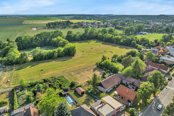 Prodej pozemku 508 m², Milovice