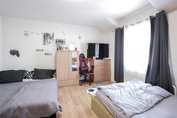 Prodej domu 270 m², Zabrušany