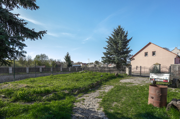 Prodej domu 270 m², Zabrušany