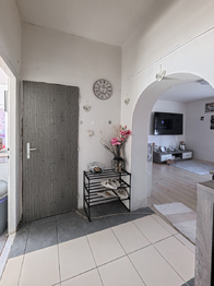 Prodej domu 270 m², Zabrušany