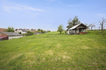 Prodej pozemku 826 m², Zbraslav