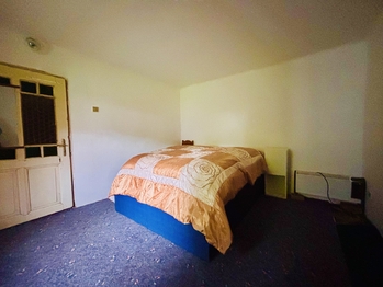 Ložnice 1.NP 2 - Prodej zemědělského objektu 260 m², Brniště