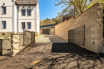 Prodej domu 550 m², Volyně