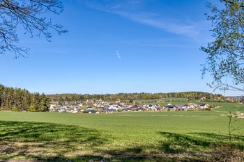 Pohled na obec - Prodej pozemku 941 m², Nová Ves pod Pleší