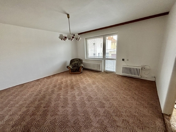 Obývací pokoj - Pronájem bytu 3+1 v osobním vlastnictví 81 m², Vyškov