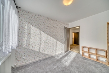 Pokoj - Prodej bytu 4+kk v osobním vlastnictví 75 m², Křečhoř