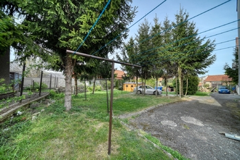 Okolí domu - Prodej bytu 4+kk v osobním vlastnictví 75 m², Křečhoř