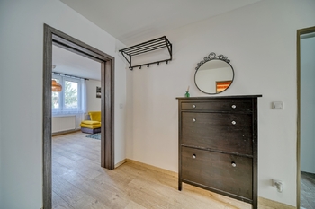 Chodba - Prodej bytu 4+kk v osobním vlastnictví 75 m², Křečhoř