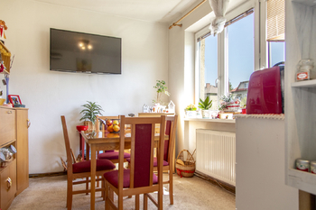 Prodej bytu 4+1 v osobním vlastnictví 81 m², Krhová