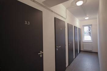 Sklepy - Pronájem bytu 1+kk v osobním vlastnictví 27 m², Pohořelice