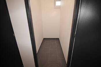 Sklepní kóje - Pronájem bytu 1+kk v osobním vlastnictví 27 m², Pohořelice
