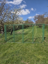 Prodej pozemku 4967 m², Křenovice