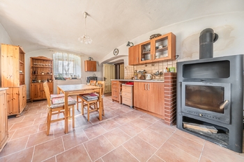Prodej domu 363 m², Kamýk nad Vltavou