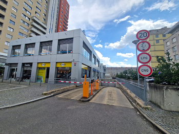 Pronájem garážového stání 13 m², Praha 5 - Stodůlky