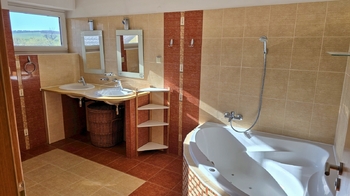 Pronájem bytu 3+kk v osobním vlastnictví 110 m², Velatice