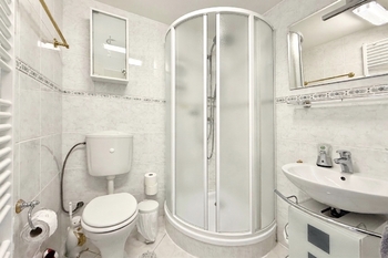 Prodej domu 320 m², Hřensko