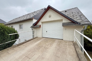 Prodej domu 320 m², Hřensko