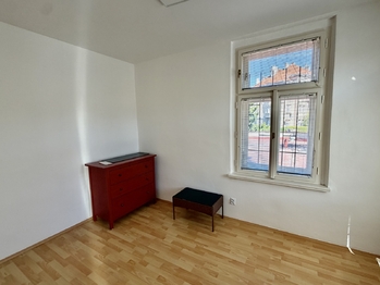 Prodej bytu 2+kk v osobním vlastnictví 43 m², Praha 8 - Libeň