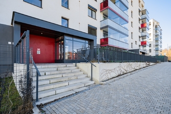 Prodej bytu 3+kk v osobním vlastnictví 78 m², Praha 9 - Hloubětín