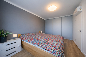 Prodej bytu 3+kk v osobním vlastnictví 78 m², Praha 9 - Hloubětín