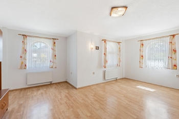 Interiér 1.NP - Prodej domu 144 m², Libiš