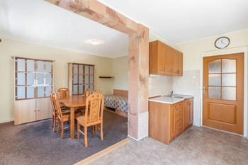 Interiér 1.NP - Prodej domu 144 m², Libiš