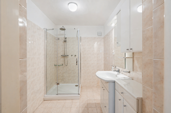 Interiér 1.NP - Prodej domu 144 m², Libiš