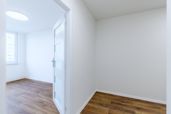 Prodej bytu 2+kk v osobním vlastnictví 45 m², Praha 10 - Horní Měcholupy