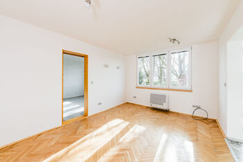 Pronájem bytu 2+1 v osobním vlastnictví 51 m², Planá nad Lužnicí