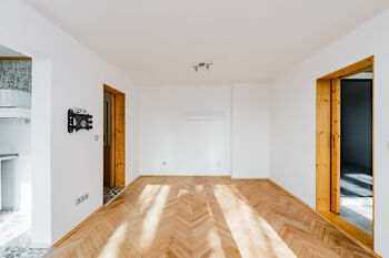 Pronájem bytu 2+1 v osobním vlastnictví 51 m², Planá nad Lužnicí