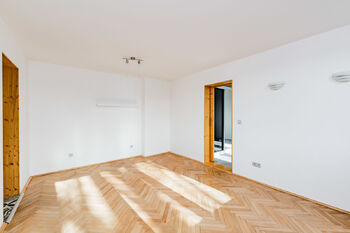 Pronájem bytu 2+1 v osobním vlastnictví 51 m², Planá nad Lužnicí