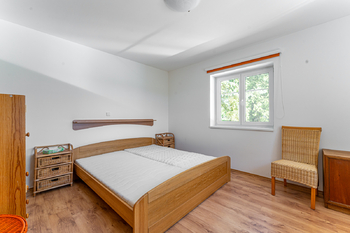 Pronájem domu 184 m², Malá Hraštice