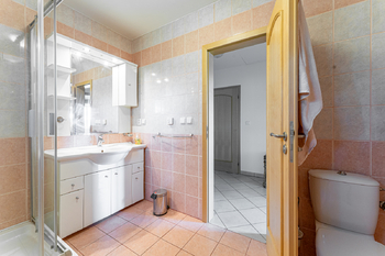 Pronájem domu 184 m², Malá Hraštice